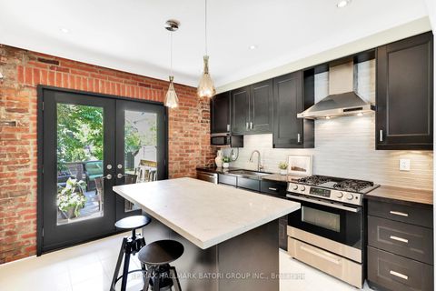 Photo 10 at 150 Briar Hill Avenue, Lawrence Park South, Toronto