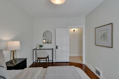 Photo 16 at 150 Briar Hill Avenue, Lawrence Park South, Toronto