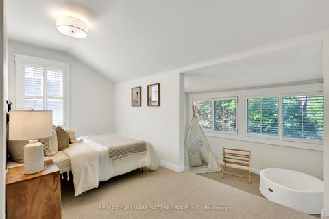 Photo 18 at 150 Briar Hill Avenue, Lawrence Park South, Toronto