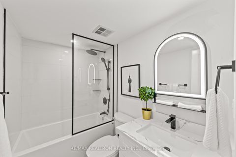 Photo 28 at 210 - 7300 Yonge Street, Yorkhill, Vaughan