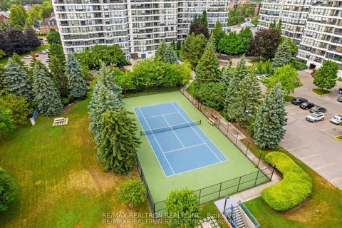 Photo 31 at 210 - 7300 Yonge Street, Yorkhill, Vaughan