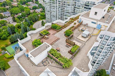 Photo 36 at 210 - 7300 Yonge Street, Yorkhill, Vaughan