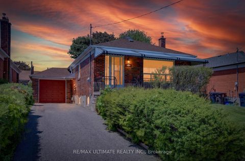 Photo 1 at 1494 Danforth Road, Bendale, Toronto