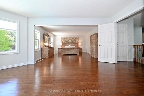 Photo 12 at 48 Haskell Crescent, Aurora Highlands, Aurora