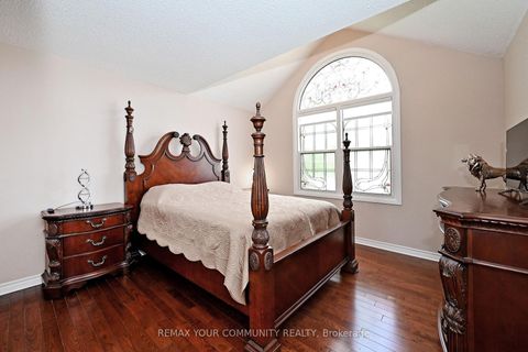 Photo 17 at 48 Haskell Crescent, Aurora Highlands, Aurora