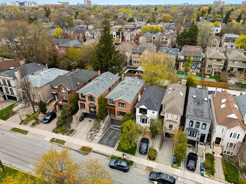Photo 2 at 434 Bedford Park Avenue, Nortown, Toronto