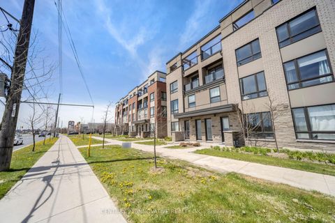 Photo 2 at 4 - 624 Rexdale Boulevard, Clairville, Toronto