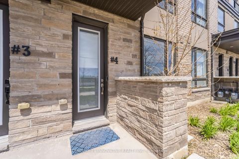 Photo 5 at 4 - 624 Rexdale Boulevard, Clairville, Toronto
