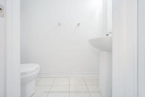 Photo 15 at 4 - 624 Rexdale Boulevard, Clairville, Toronto