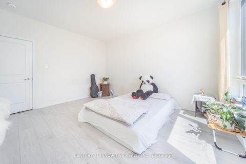 Photo 19 at 4 - 624 Rexdale Boulevard, Clairville, Toronto