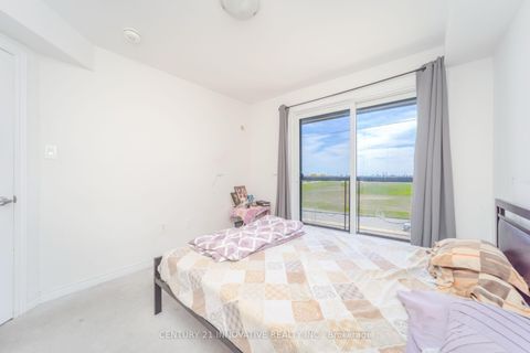 Photo 23 at 4 - 624 Rexdale Boulevard, Clairville, Toronto