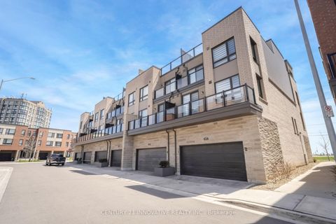 Photo 31 at 4 - 624 Rexdale Boulevard, Clairville, Toronto