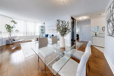 Photo 7 at Ph208 - 81 Townsgate Drive, Yorkhill, Vaughan