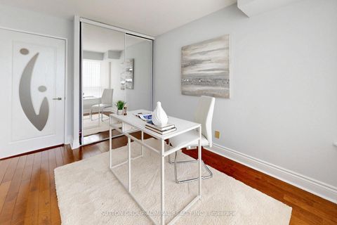 Photo 17 at Ph208 - 81 Townsgate Drive, Yorkhill, Vaughan