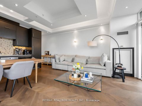 Photo 11 at 914 - 23 Glebe Road W, Eglinton, Toronto