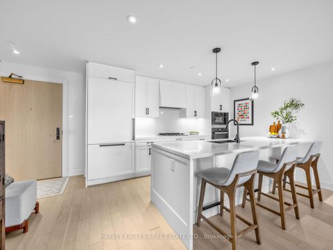 Photo 6 at 605 - 1 Strathgowan Avenue, Lawrence Park South, Toronto