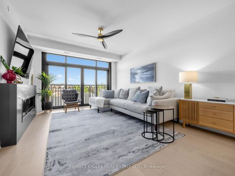Photo 9 at 605 - 1 Strathgowan Avenue, Lawrence Park South, Toronto