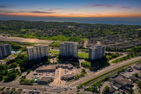 Photo 1 at 2027 - 3 Greystone Walk Drive, Kennedy Park, Toronto