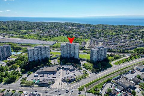 Photo 2 at 2027 - 3 Greystone Walk Drive, Kennedy Park, Toronto