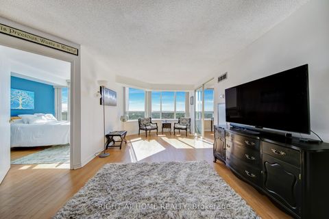 Photo 11 at 2027 - 3 Greystone Walk Drive, Kennedy Park, Toronto