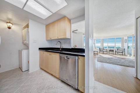 Photo 18 at 2027 - 3 Greystone Walk Drive, Kennedy Park, Toronto