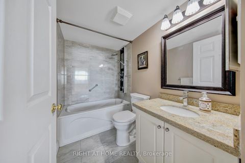 Photo 22 at 2027 - 3 Greystone Walk Drive, Kennedy Park, Toronto
