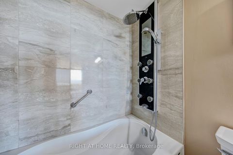 Photo 23 at 2027 - 3 Greystone Walk Drive, Kennedy Park, Toronto