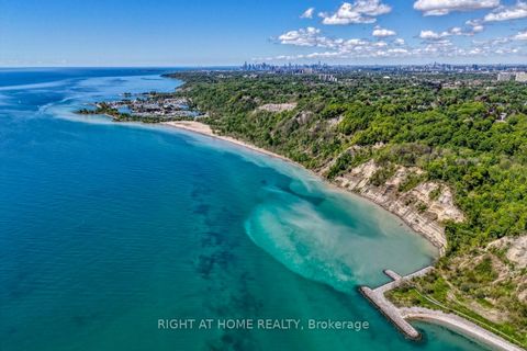 Photo 31 at 2027 - 3 Greystone Walk Drive, Kennedy Park, Toronto