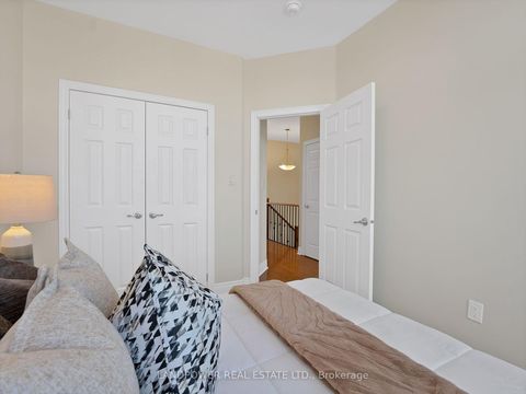Photo 28 at 8 Aylin Crescent, Patterson, Vaughan