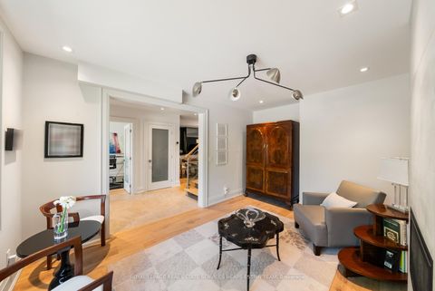 Photo 4 at 565 Deloraine Avenue, Nortown, Toronto