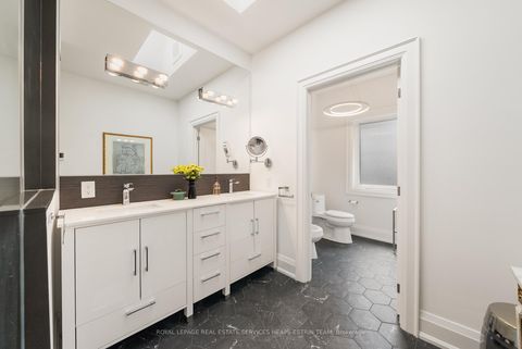 Photo 29 at 565 Deloraine Avenue, Nortown, Toronto