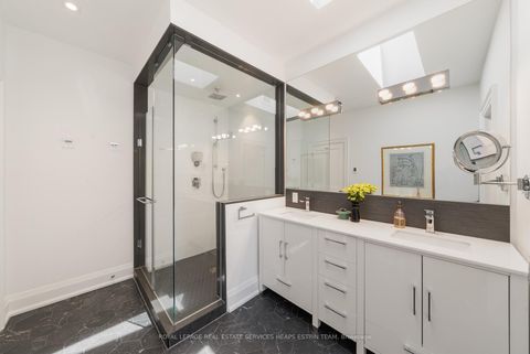 Photo 30 at 565 Deloraine Avenue, Nortown, Toronto