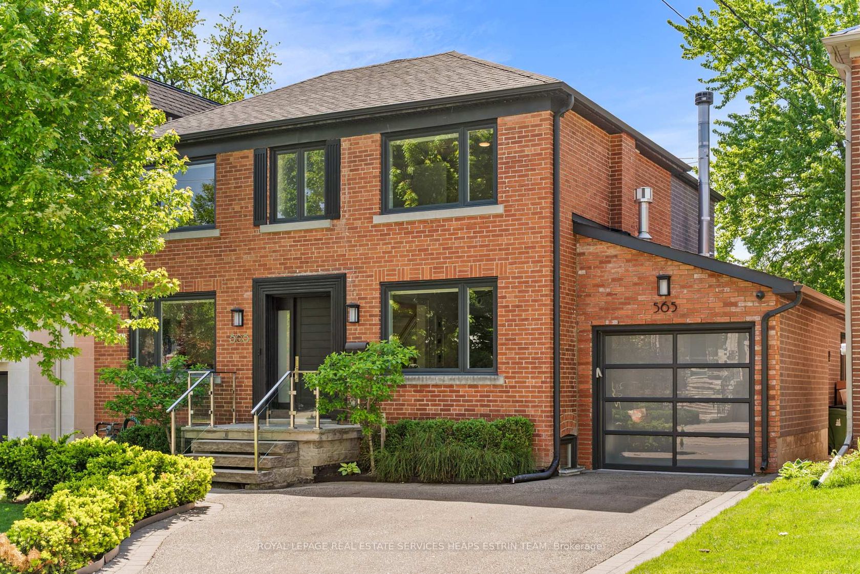 565 Deloraine Avenue, Nortown, Toronto 