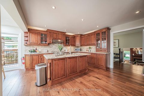 Photo 12 at 7 Hagerman Boulevard, Unionville, Markham