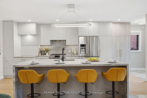Photo 15 at 52 Burncrest Drive, Nortown, Toronto