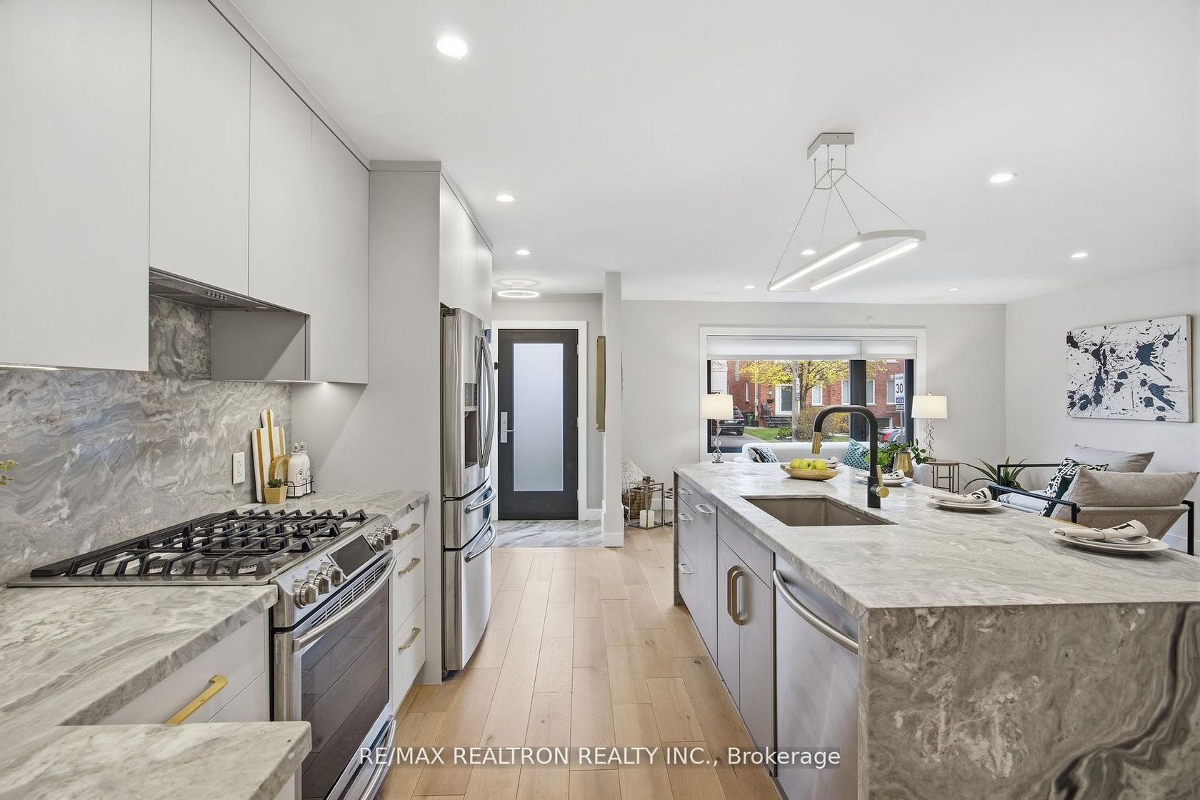 52 Burncrest Drive, Nortown, Toronto 