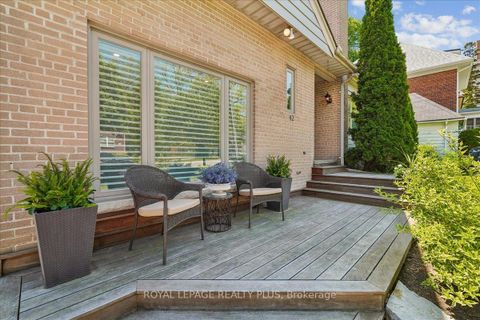 Photo 2 at 42 Roseview Avenue, Crosby, Richmond Hill