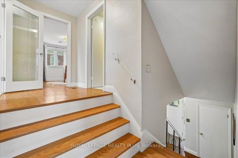 Photo 22 at 42 Roseview Avenue, Crosby, Richmond Hill