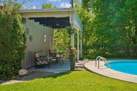 Photo 35 at 42 Roseview Avenue, Crosby, Richmond Hill