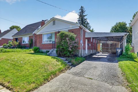 Photo 1 at 18 Bergen Road, Dorset Park, Toronto