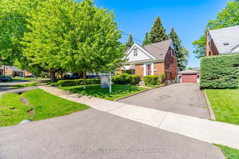 Photo 0 at 29 Westleigh Crescent, Alderwood, Toronto