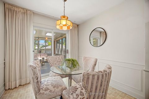 Photo 15 at 29 Westleigh Crescent, Alderwood, Toronto