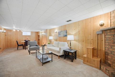 Photo 29 at 29 Westleigh Crescent, Alderwood, Toronto