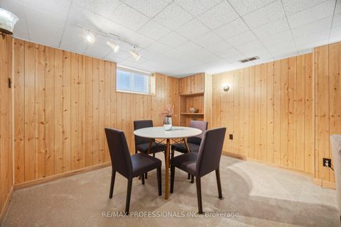 Photo 31 at 29 Westleigh Crescent, Alderwood, Toronto