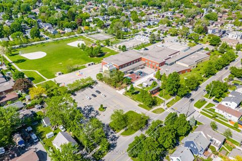 Photo 46 at 29 Westleigh Crescent, Alderwood, Toronto