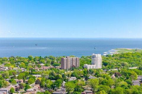 Photo 49 at 29 Westleigh Crescent, Alderwood, Toronto