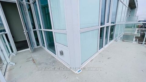 Photo 11 at 2402 - 10 Deerlick Court, Donalda, Toronto