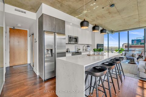 Photo 10 at 706 - 33 Mill Street, Waterfront Communities C8, Toronto