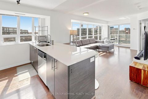 Photo 1 at #710 - 125 Western Battery Road, Niagara, Toronto