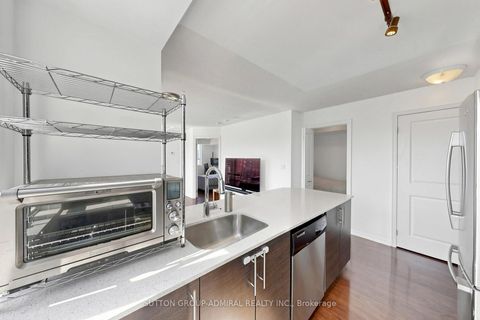 Photo 9 at #710 - 125 Western Battery Road, Niagara, Toronto